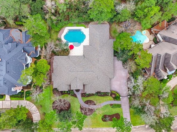 11 Bracebridge Drive, The Woodlands TX 77382