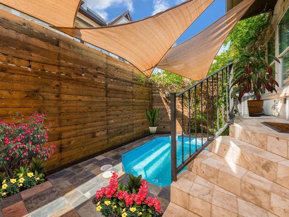 1416 W 21st Street, Houston TX 77008
