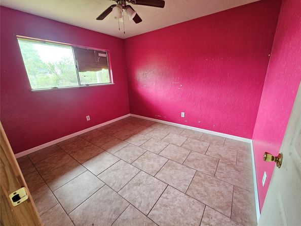 1623 Debeney Drive, Houston TX 77039