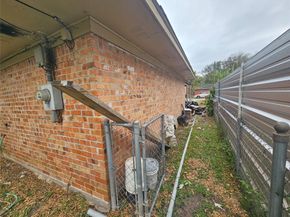 1623 Debeney Drive, Houston TX 77039