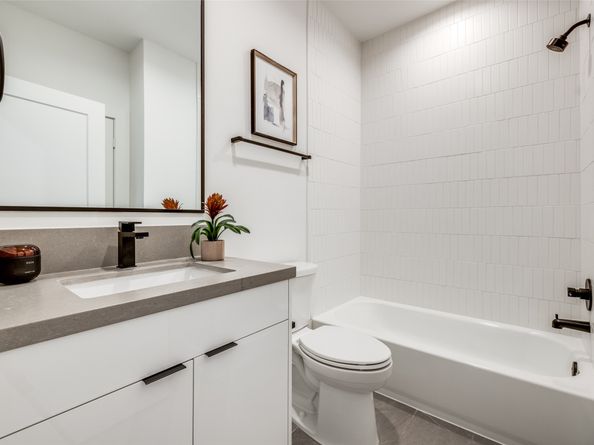 2412 ELMEN Street, Houston TX 77019