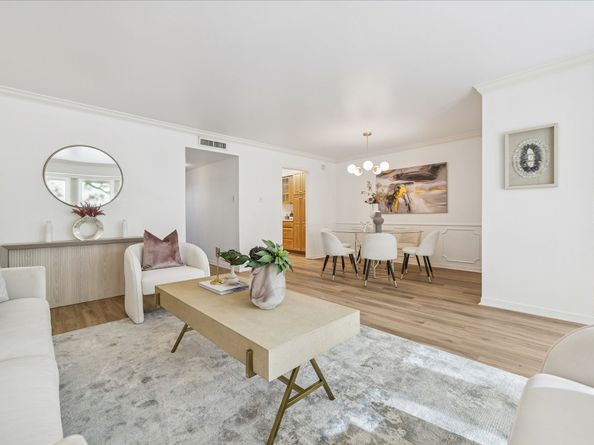 10227 Longmont Drive 34/2, Houston TX 77042