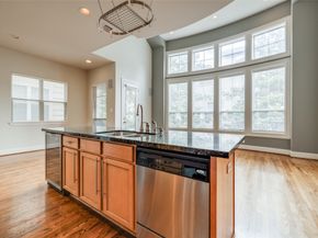 2915 Pease Street, Houston TX 77003