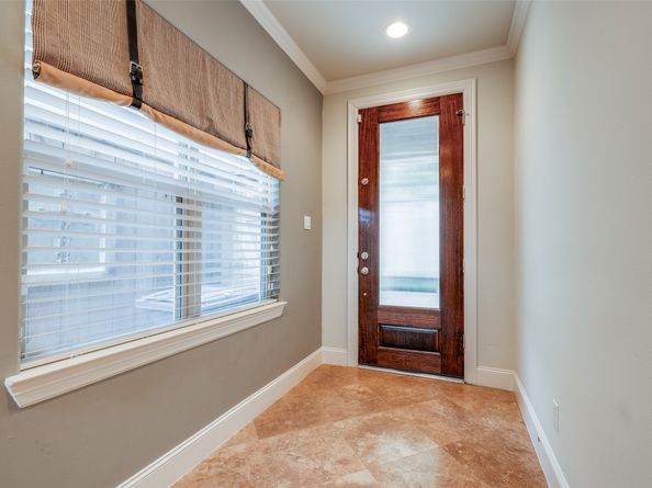 2915 Pease Street, Houston TX 77003