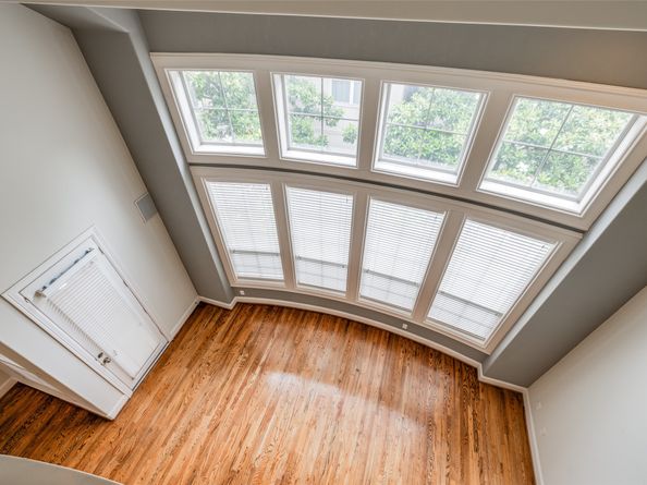 2915 Pease Street, Houston TX 77003