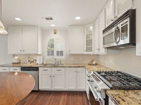 1033 Highland Street, Houston TX 77009