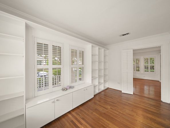 1033 Highland Street, Houston TX 77009