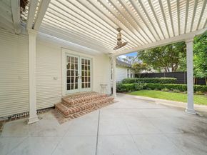 1033 Highland Street, Houston TX 77009