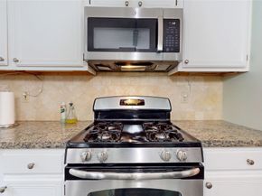 8002 Makaha Circle, Houston TX 77095