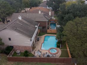 8002 Makaha Circle, Houston TX 77095