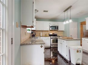 8002 Makaha Circle, Houston TX 77095