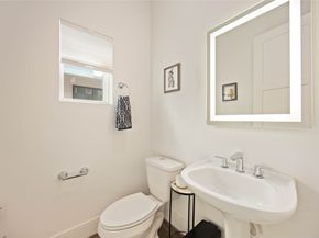 1211 Hickory Street D, Houston TX 77007