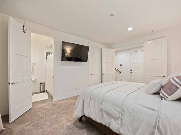 1211 Hickory Street D, Houston TX 77007