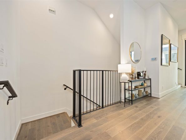 1211 Hickory Street D, Houston TX 77007