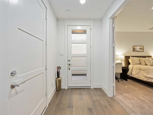 1211 Hickory Street D, Houston TX 77007