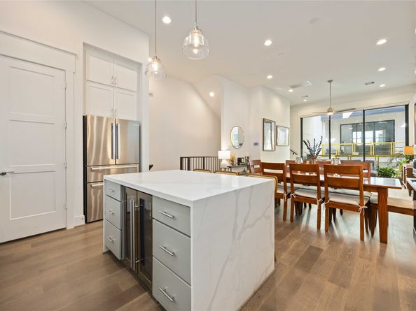 1211 Hickory Street D, Houston TX 77007