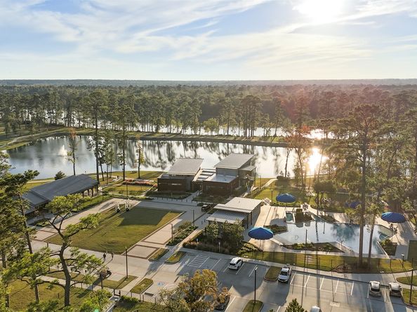 736 Washita Falls Lane, Conroe TX 77304