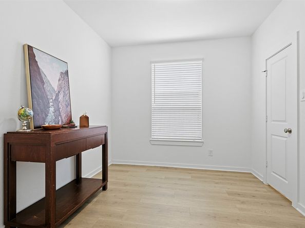 736 Washita Falls Lane, Conroe TX 77304