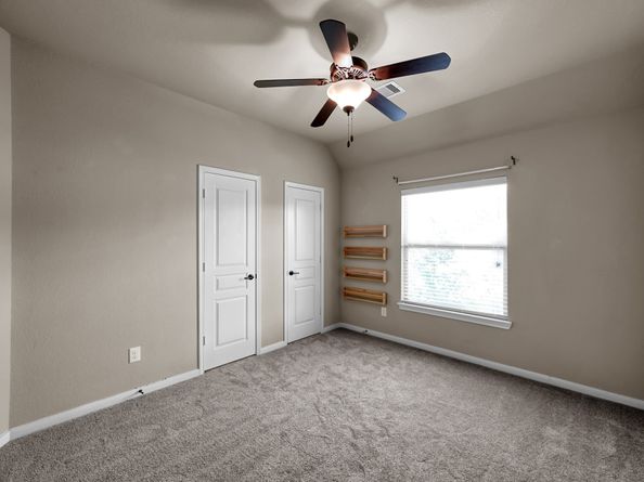 2458 S Bramlet Drive, Conroe TX 77304