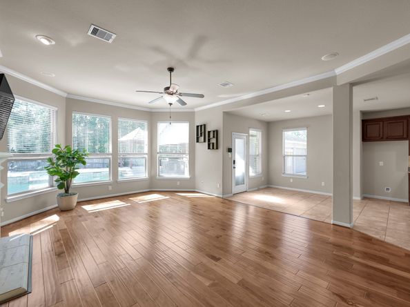 2458 S Bramlet Drive, Conroe TX 77304