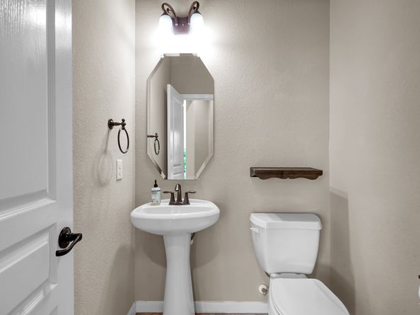 2458 S Bramlet Drive, Conroe TX 77304