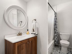 5338 Holly View Drive, Houston TX 77091