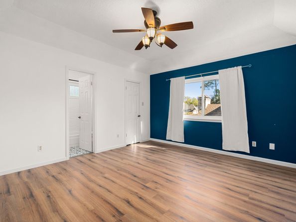 5338 Holly View Drive, Houston TX 77091