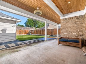 5338 Holly View Drive, Houston TX 77091