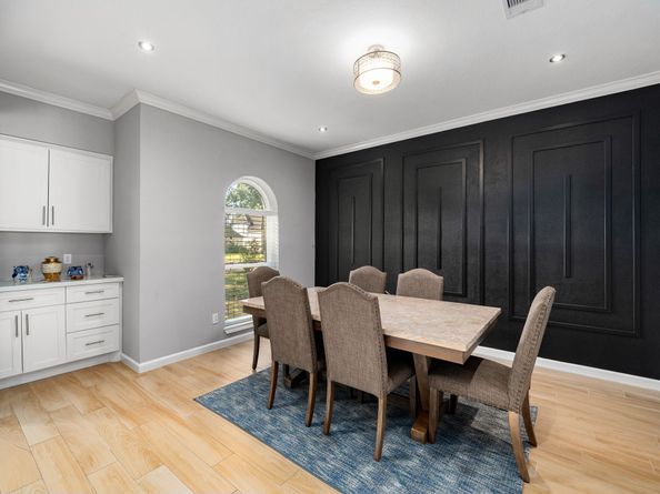 5338 Holly View Drive, Houston TX 77091