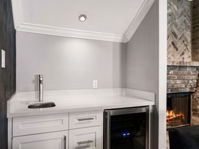 5338 Holly View Drive, Houston TX 77091