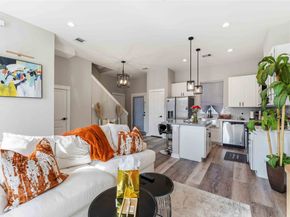 405 Stoneworks Garden Lane Lane, Houston TX 77076