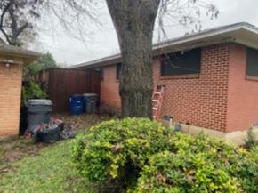 1114 E Five Mile Parkway, Dallas TX 75216