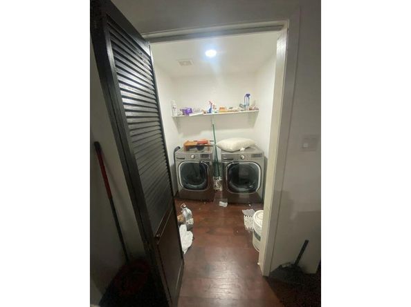 1114 E Five Mile Parkway, Dallas TX 75216