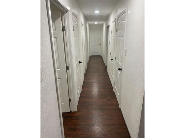 1114 E Five Mile Parkway, Dallas TX 75216