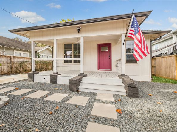 437 N Everton Street, Houston TX 77003