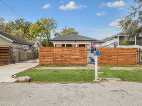 437 N Everton Street, Houston TX 77003