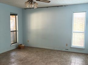 13042 Richmond Avenue, Houston TX 77082