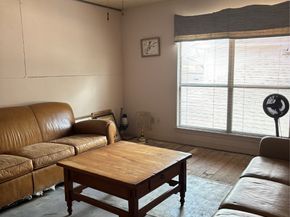 13042 Richmond Avenue, Houston TX 77082