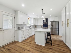 1818 Berryfield Drive, Houston TX 77077