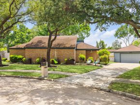 1818 Berryfield Drive, Houston TX 77077