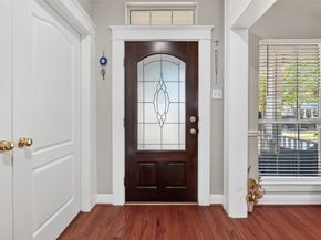 8835 Aberdeen Park Dr, Houston TX 77095