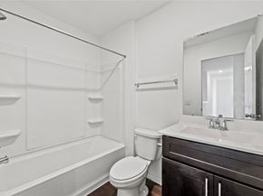 7322 Madison Commons Lane, Houston TX 77075