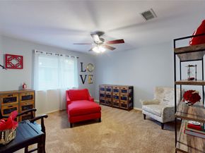 118 W Hobbit Glen Drive, The Woodlands TX 77384