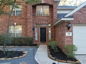 118 W Hobbit Glen Drive, The Woodlands TX 77384