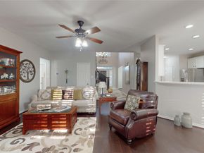 118 W Hobbit Glen Drive, The Woodlands TX 77384