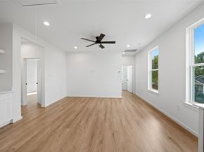 1408 Enid Street, Houston TX 77009