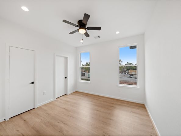 1408 Enid Street, Houston TX 77009