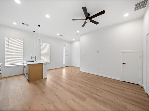 1408 Enid Street, Houston TX 77009