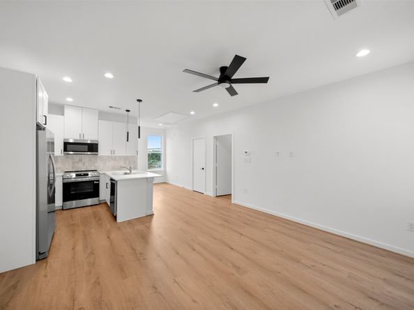 1408 Enid Street, Houston TX 77009