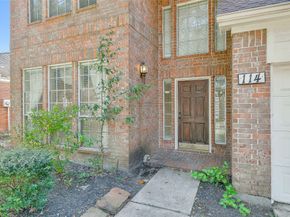 114 Skycrest Drive, Sugar Land TX 77479
